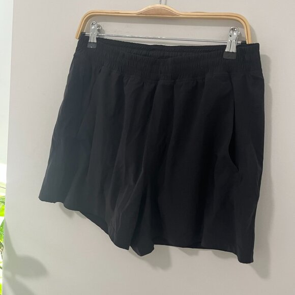 Lululemon Men's Black Pace Breaker Shorts Size Large - Picture 2 of 4